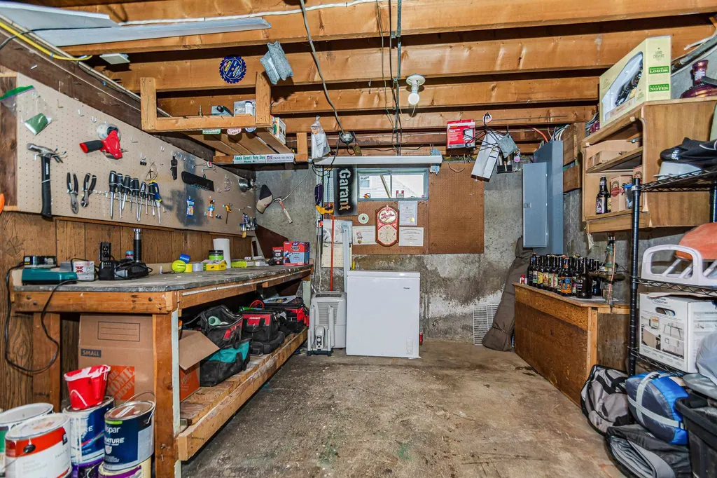 66 Ridge Road Nashua NH 03062