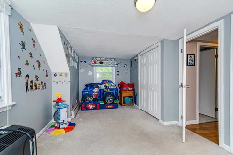 66 Ridge Road Nashua NH 03062