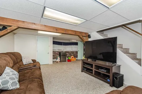 66 Ridge Road Nashua NH 03062