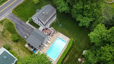 66 Ridge Road Nashua NH 03062