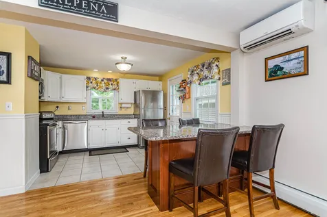 66 Ridge Road Nashua NH 03062