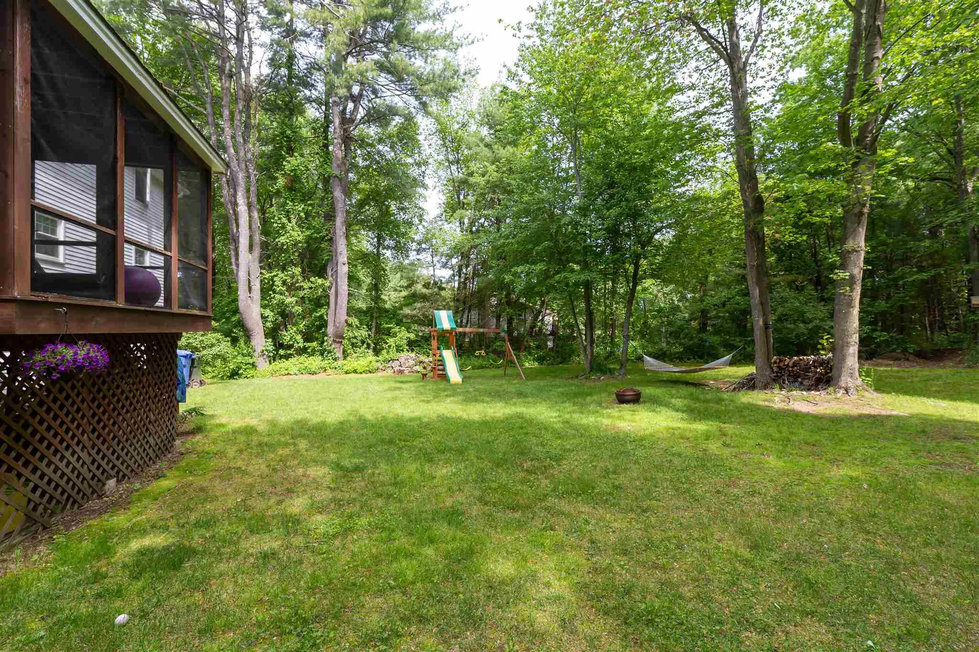 64 Mammoth Road Londonderry NH 03053