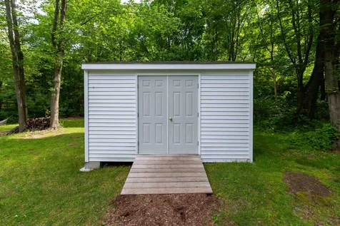 64 Mammoth Road Londonderry NH 03053