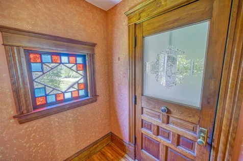 15 Wakefield Street Hardwick VT 05843