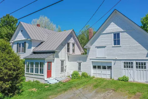 15 Wakefield Street Hardwick VT 05843