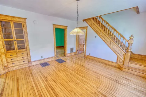 15 Wakefield Street Hardwick VT 05843