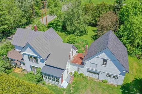 15 Wakefield Street Hardwick VT 05843