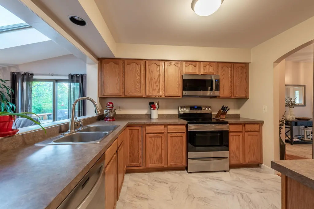 53 Greensboro Road Hanover NH 03755