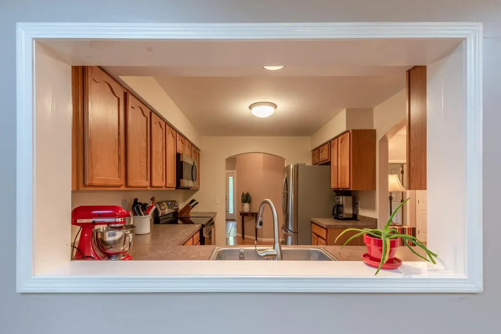 53 Greensboro Road Hanover NH 03755