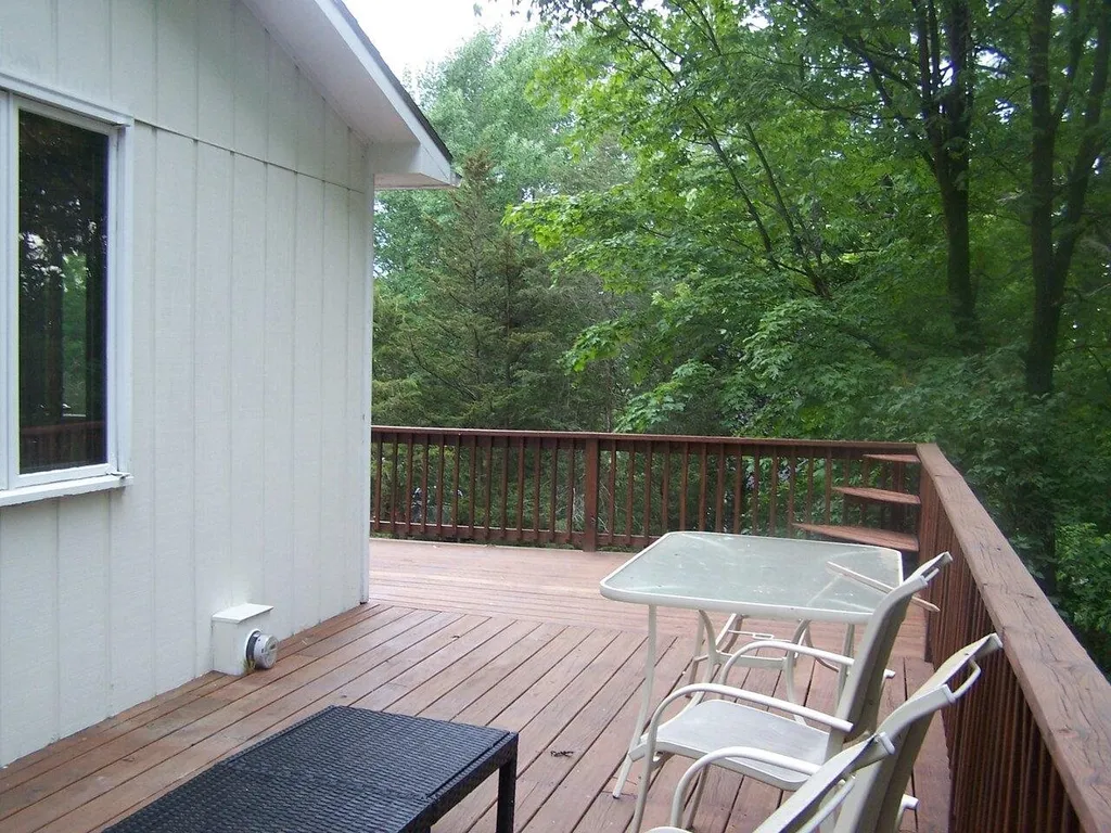 32 Booth Woods Vergennes VT 05491