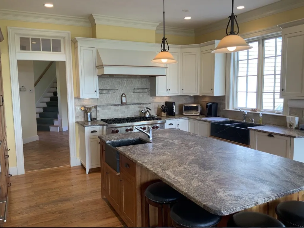 118 Square Hill Wolfeboro NH 03894