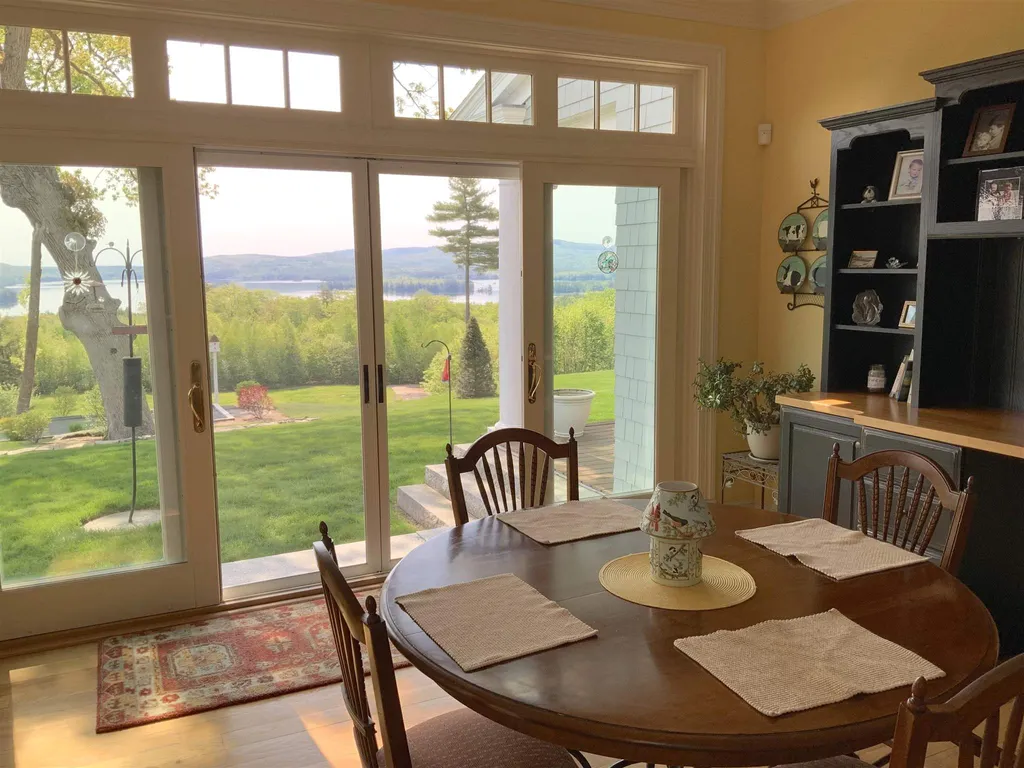 118 Square Hill Wolfeboro NH 03894