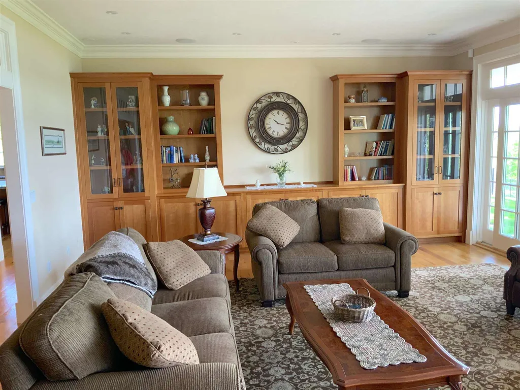 118 Square Hill Wolfeboro NH 03894