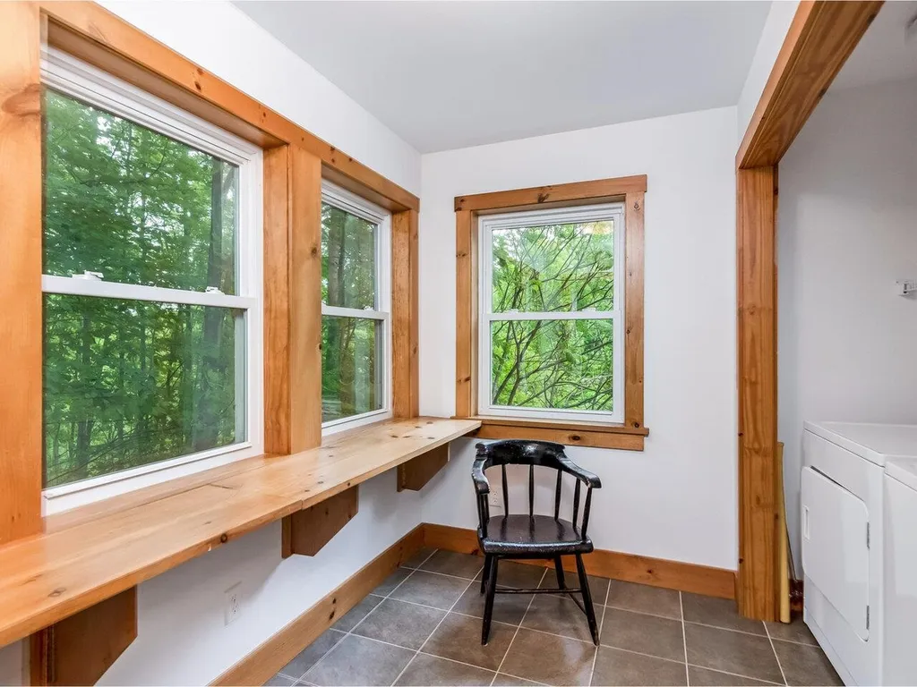 657 Charlotte Road Hinesburg VT 05461