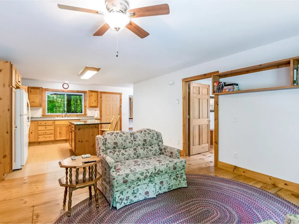 657 Charlotte Road Hinesburg VT 05461