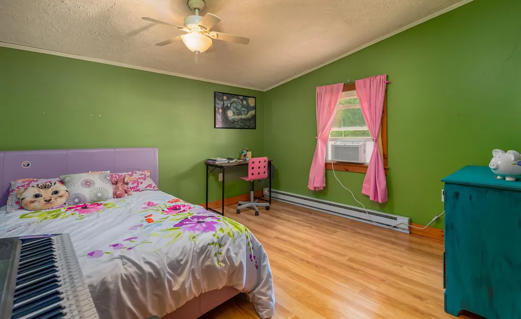28 Riverdale Avenue Dover NH 03820