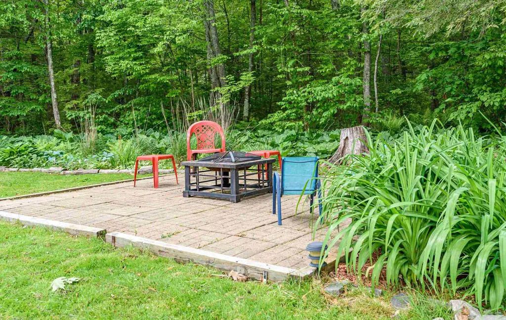 28 Riverdale Avenue Dover NH 03820