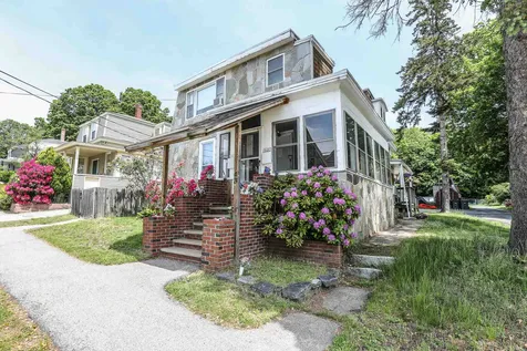 43 Broadway Pembroke NH 03275