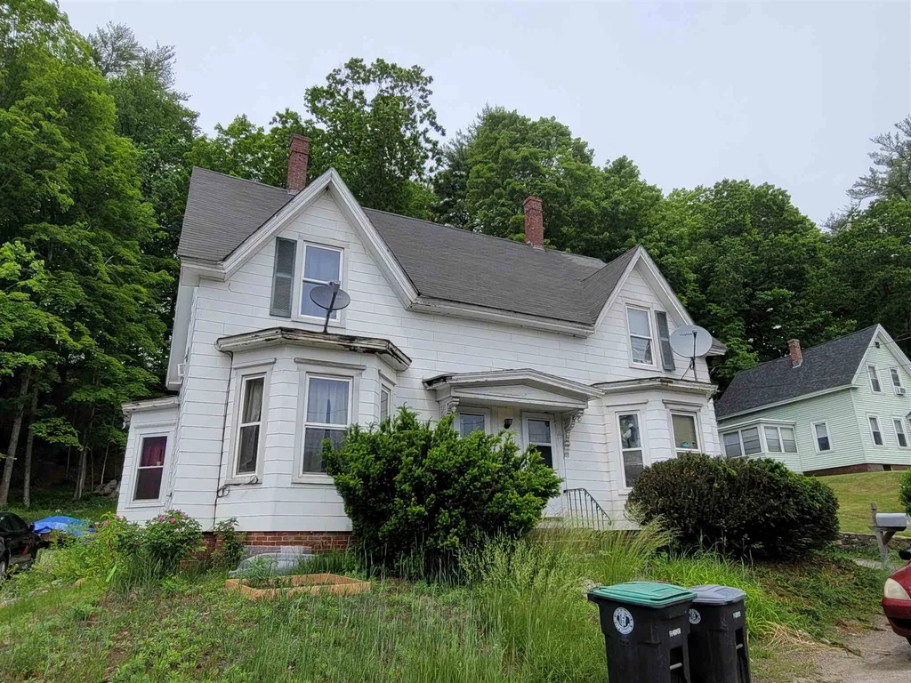 568-570 Central Street Franklin NH 03235