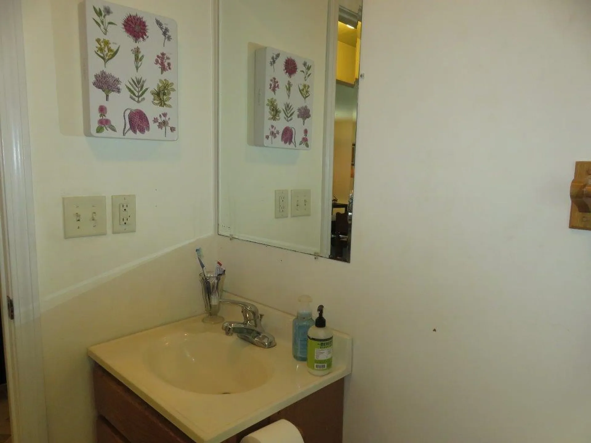 957 South Road Canaan NH 03741