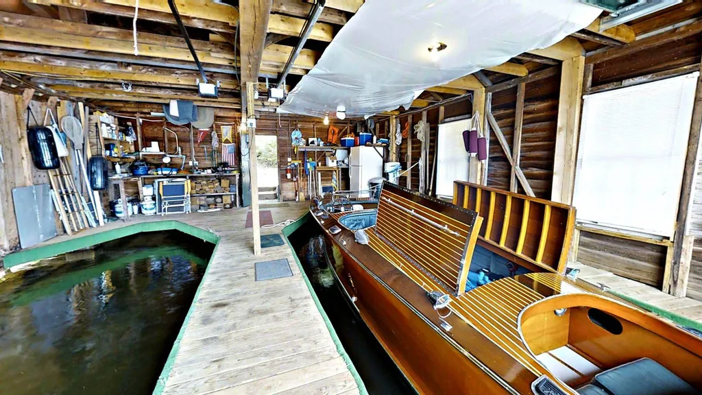 31 Varney Point Road Right Gilford NH 03249
