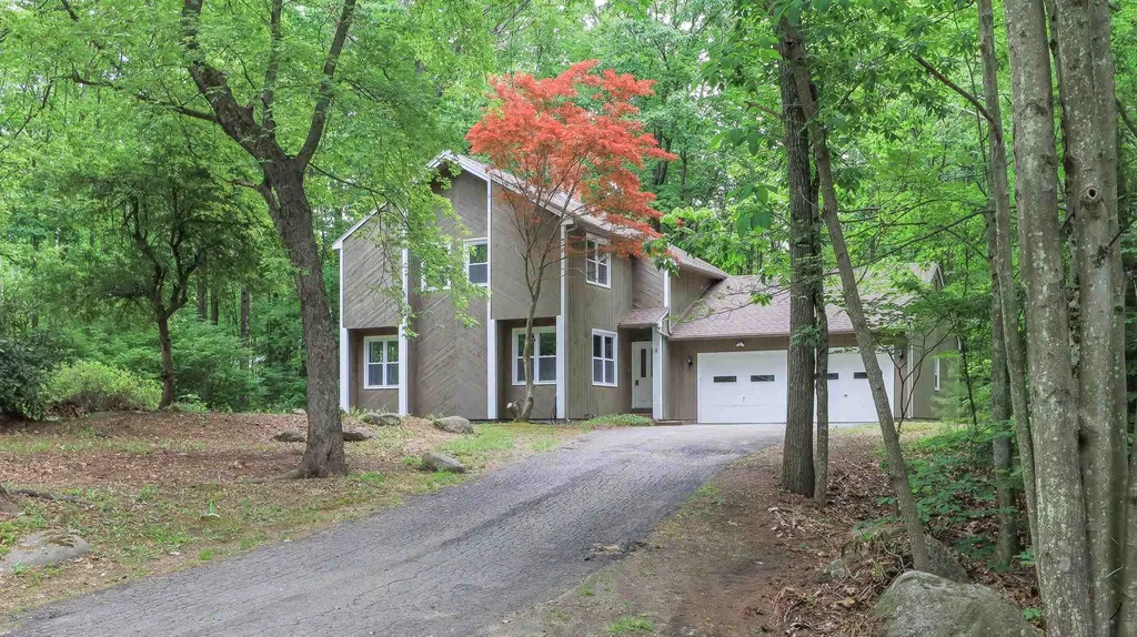 8 Greenwood Road Merrimack NH 03054