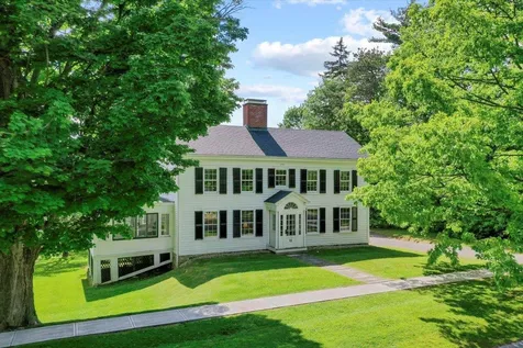 11 Monument Avenue Bennington VT 05201
