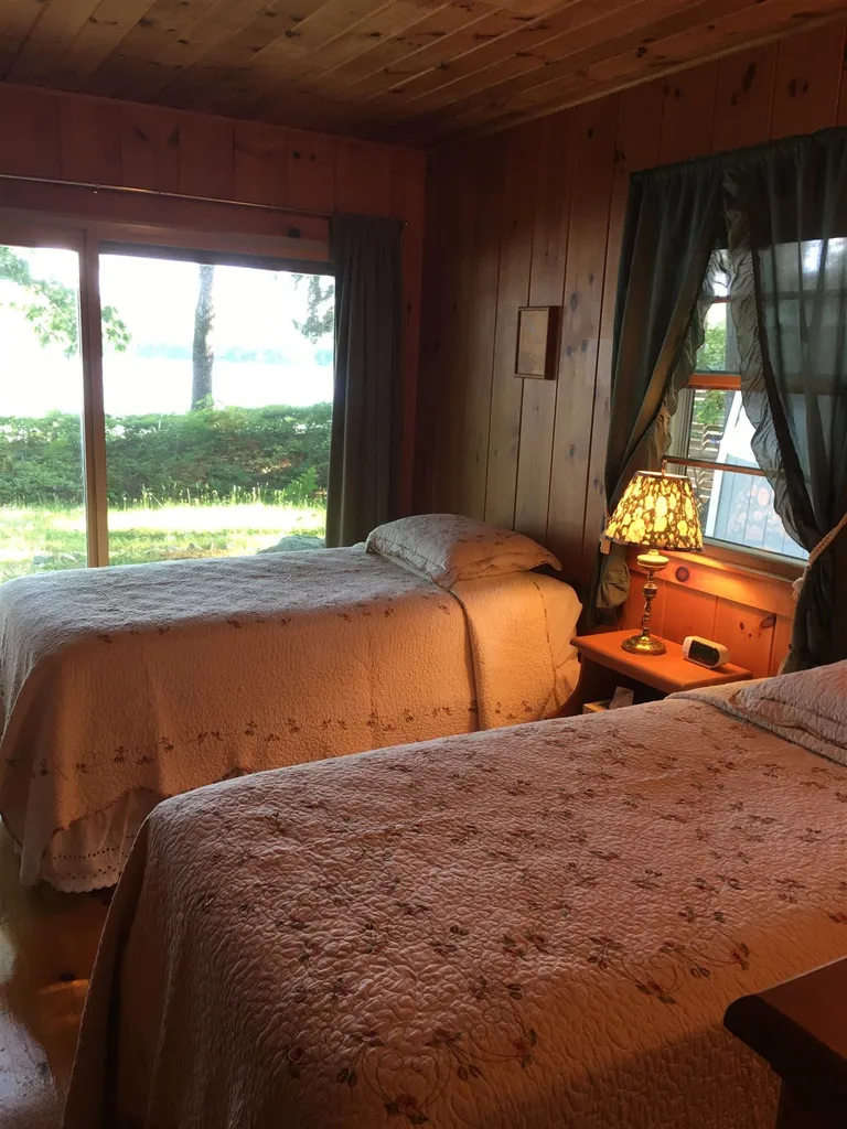 41 Mirror Lake Drive Tuftonboro NH 03816