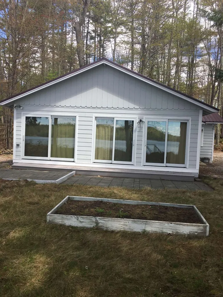 41 Mirror Lake Drive Tuftonboro NH 03816