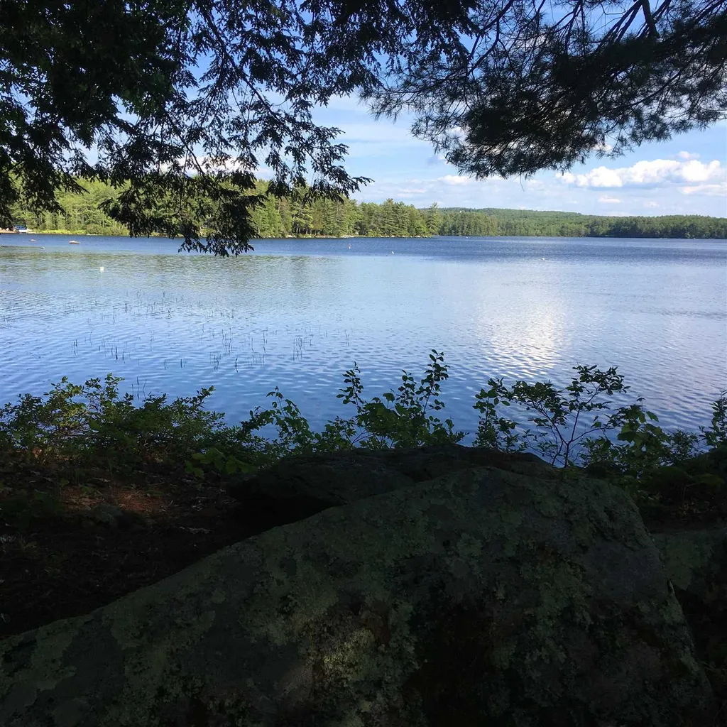 41 Mirror Lake Drive Tuftonboro NH 03816