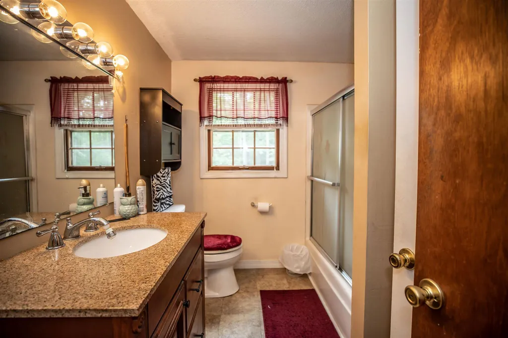 6 Whispering Pines Lane Merrimack NH 03054