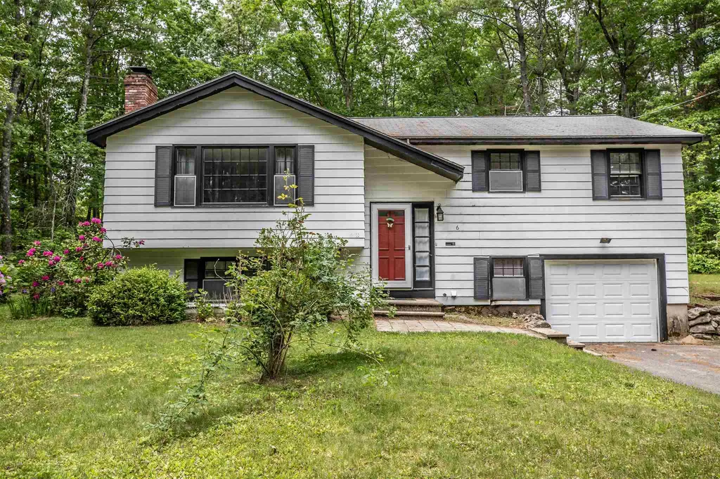6 Whispering Pines Lane Merrimack NH 03054