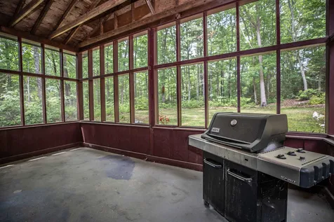 6 Whispering Pines Lane Merrimack NH 03054
