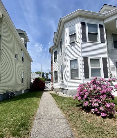 754 Rimmon Street Manchester NH 03102