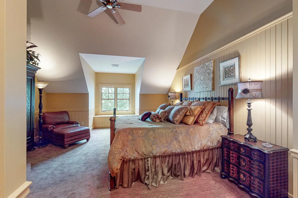 432 Edgewater Drive Gilford NH 03249