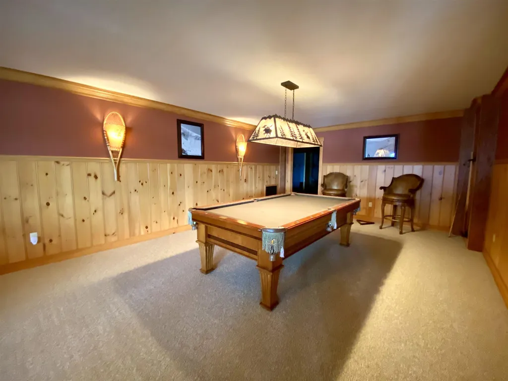 432 Edgewater Drive Gilford NH 03249