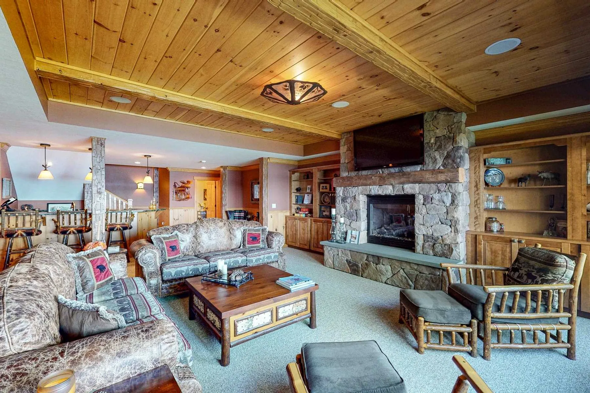 432 Edgewater Drive Gilford NH 03249
