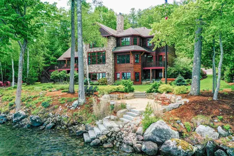 432 Edgewater Drive Gilford NH 03249