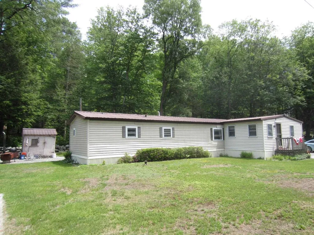 47 Country Way Wilton NH 03086