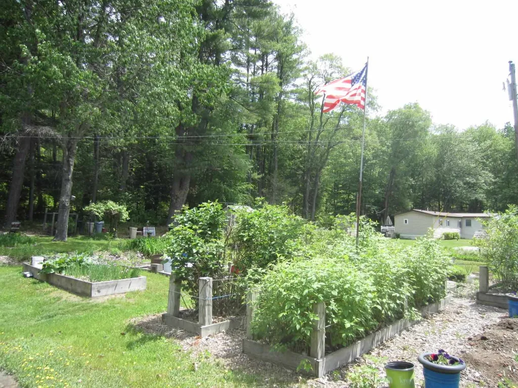 47 Country Way Wilton NH 03086