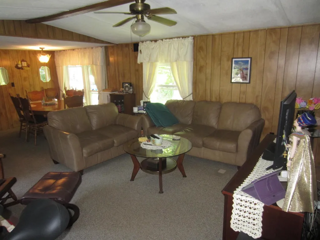 47 Country Way Wilton NH 03086