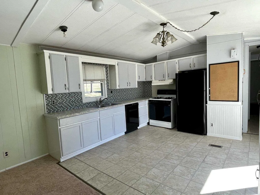 284 North Road Shaftsbury VT 05262