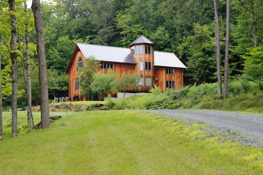 945 Riverside Park Road Woodstock VT 05091