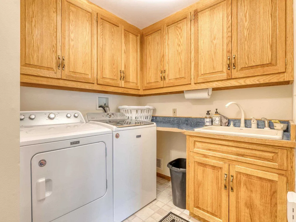 945 Riverside Park Road Woodstock VT 05091