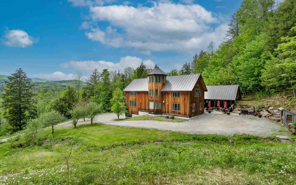 945 Riverside Park Road Woodstock VT 05091