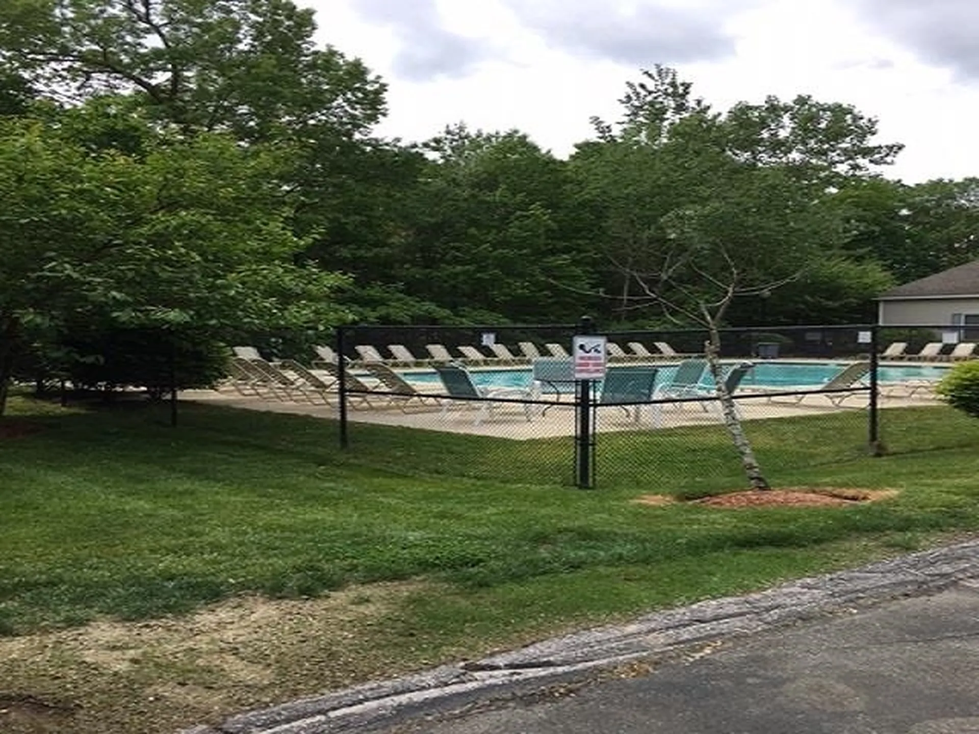 12b Chandler Court Hudson NH 03051