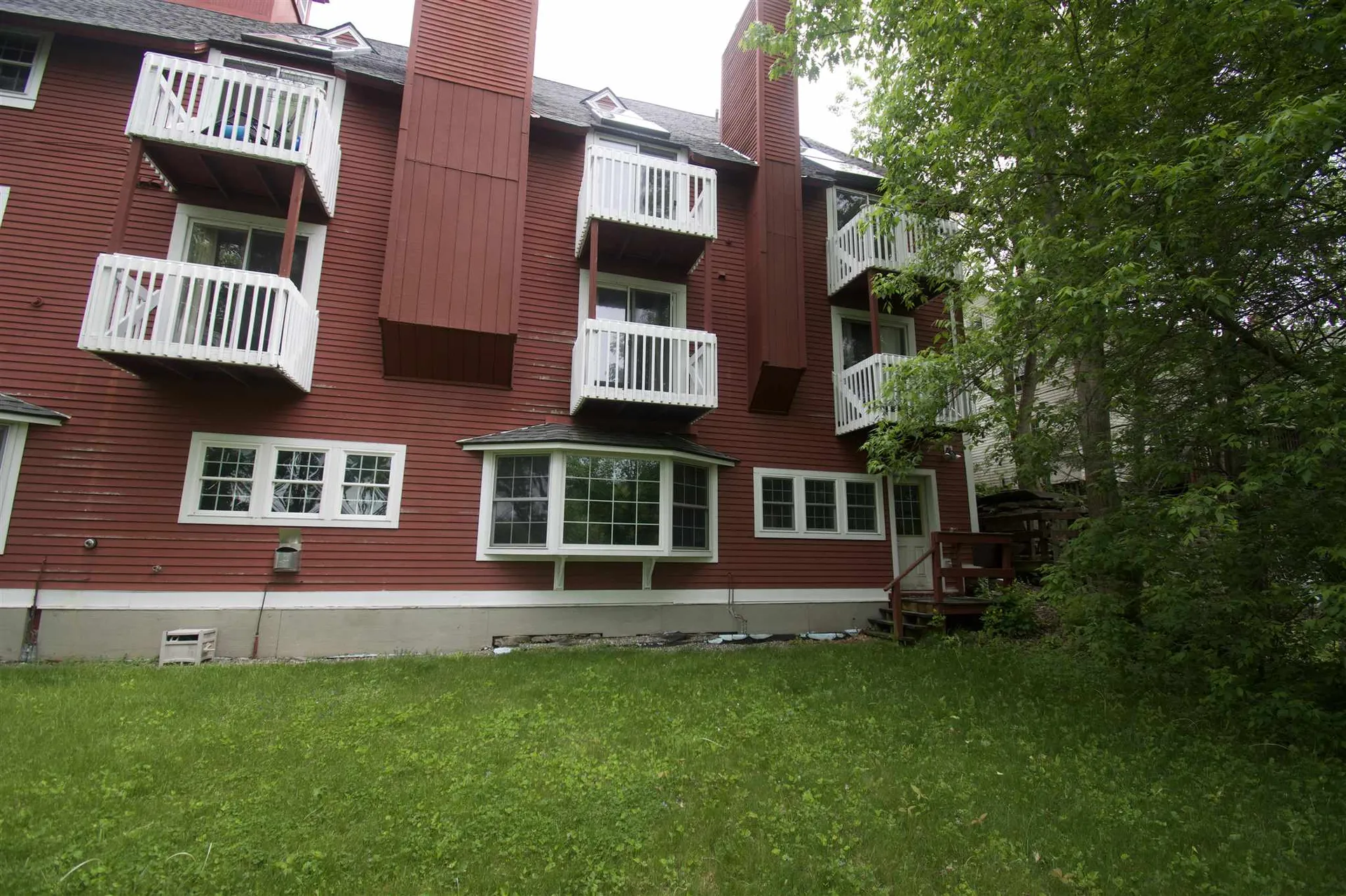 1856 Quechee Main Street Hartford VT 05059