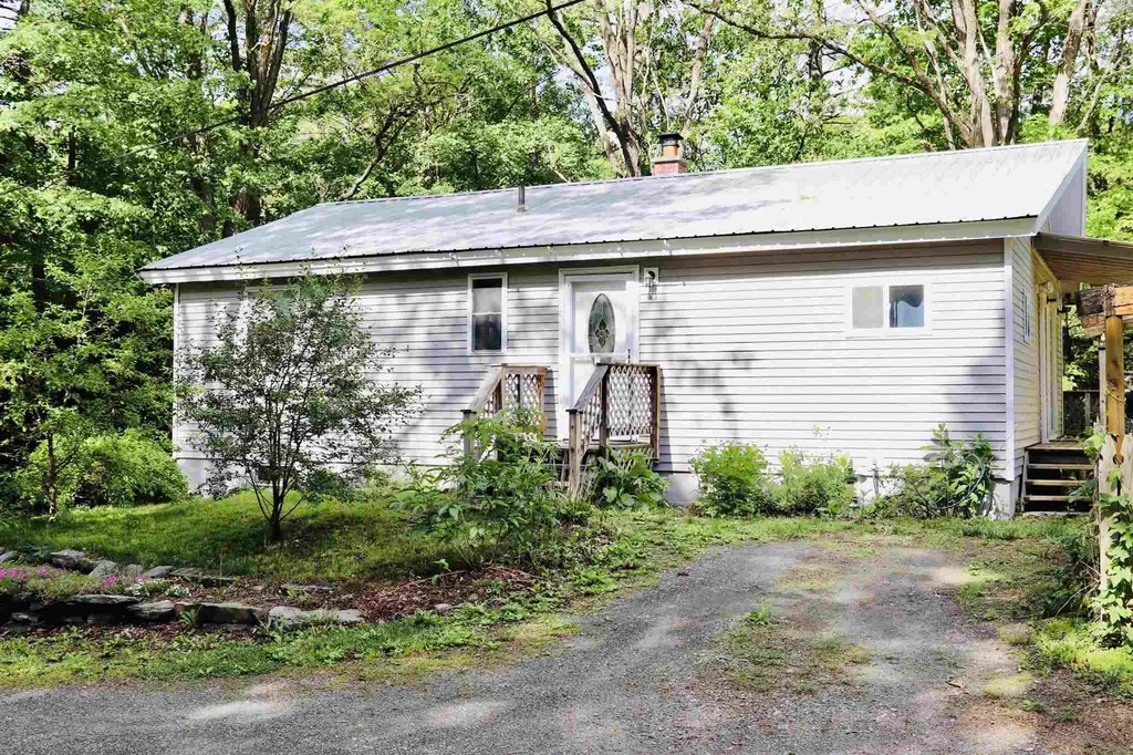 32 Sugar Maple Drive Dummerston VT 05301
