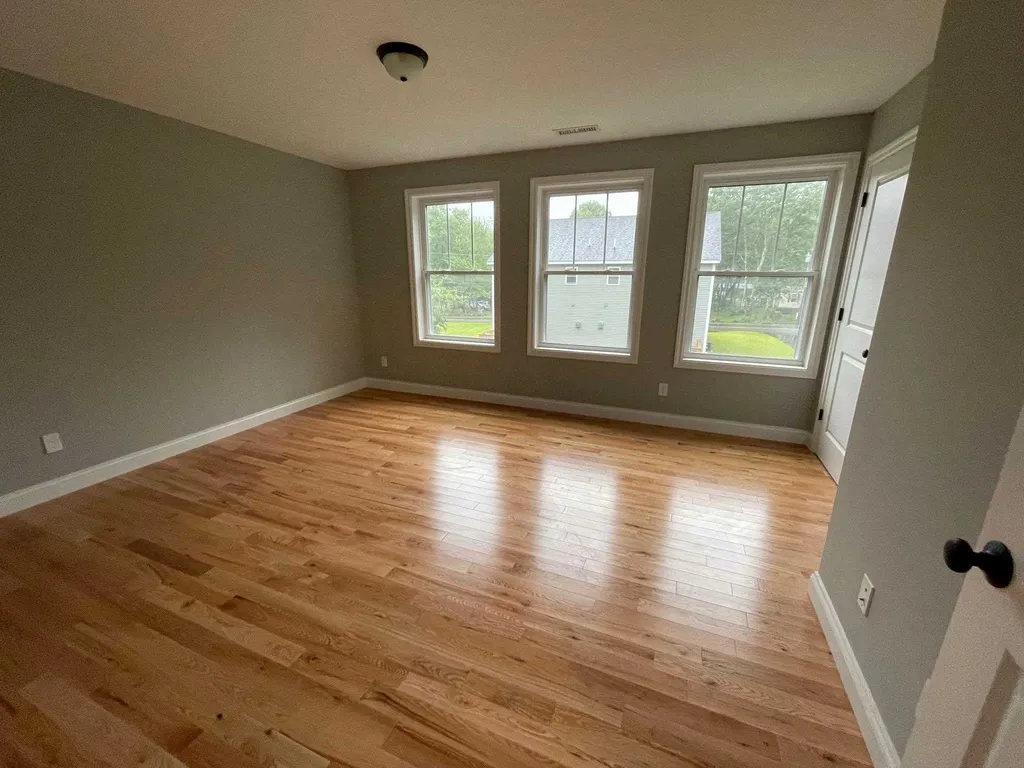 171 Lower Collins Street Seabrook NH 03874