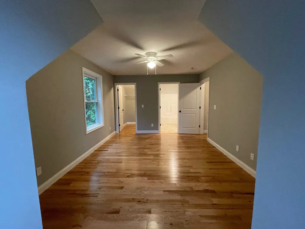 171 Lower Collins Street Seabrook NH 03874